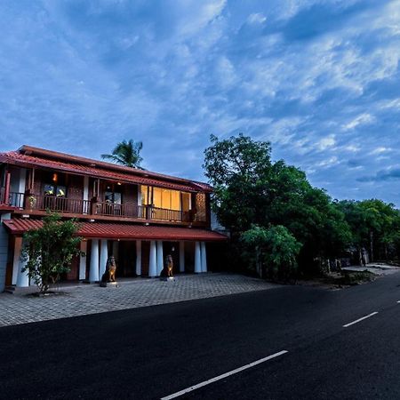 Golden Stars Hotel Dambulla Ngoại thất bức ảnh