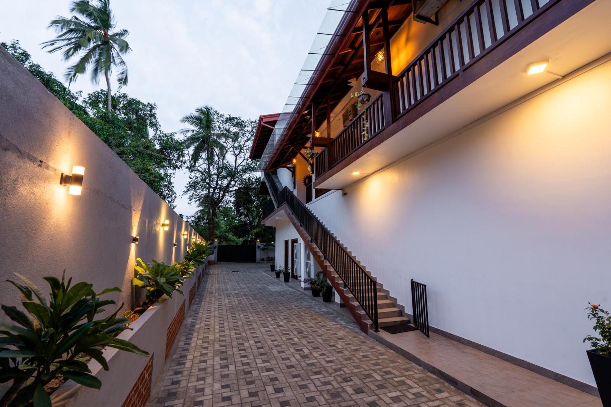 Golden Stars Hotel Dambulla Ngoại thất bức ảnh